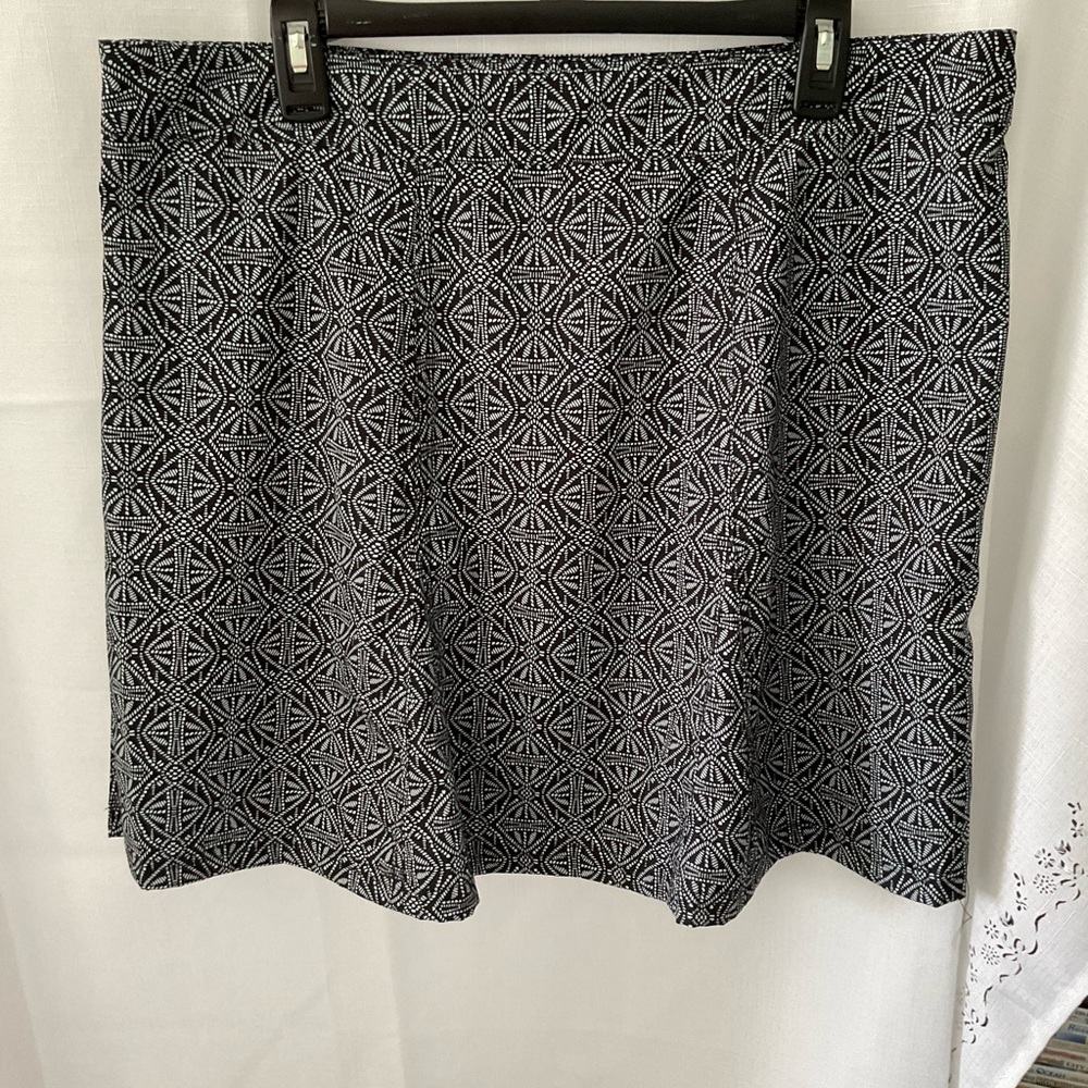Ripskirt Hawaii Geometric  Patterned Skirt